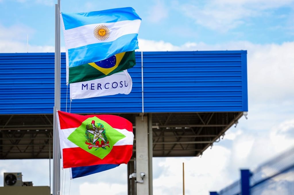 Operação de importações no Porto Seco de Dionísio Cerqueira — Santa Catarina